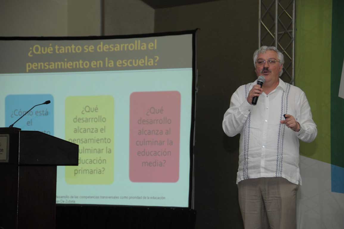  imagen Consultor de Naciones Unidas destaca alta inversión en Educación y pide formación más humanista 