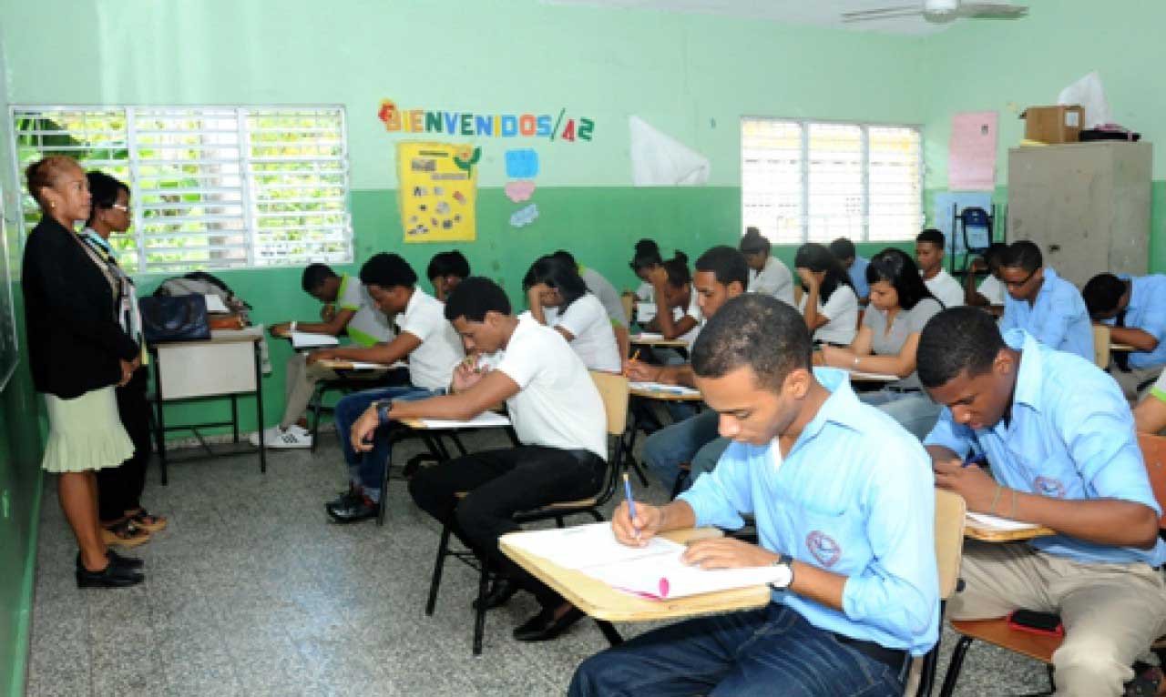  imagen MINERD informa concluye con éxito aplicación pruebas PISA en el país 