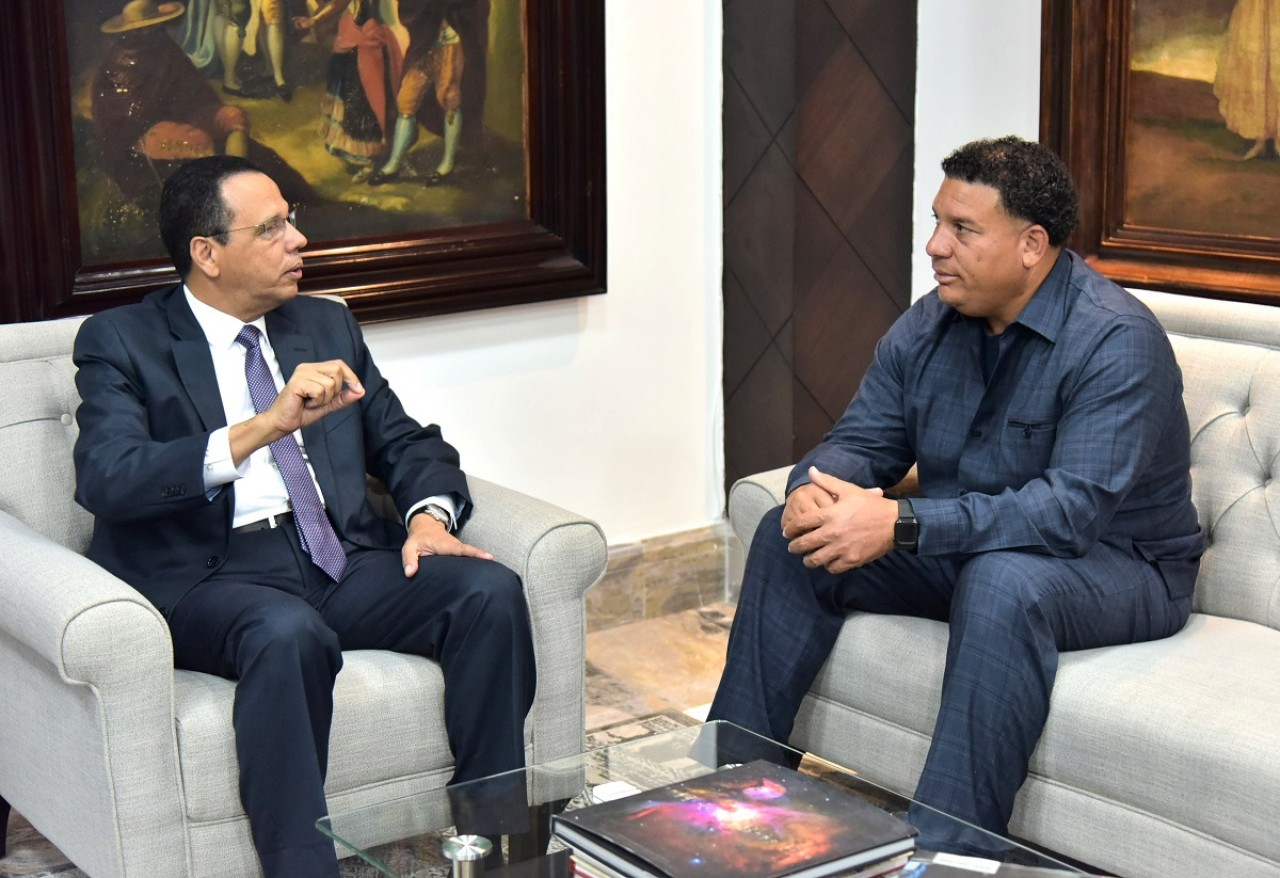  imagen Ministro Pe&ntilde;a Mirabal y Bartolo Col&oacute;n 