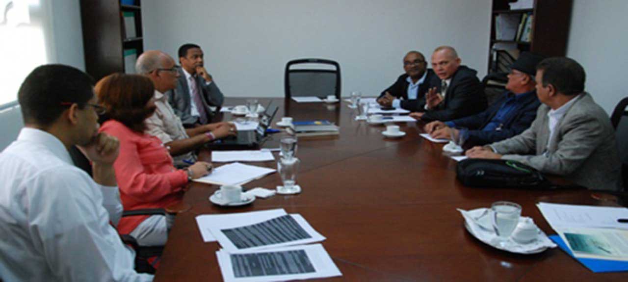  imagen MINERD y CDP anuncian Juan Bolívar Díaz gana Premio Nacional de Periodismo 2014. 