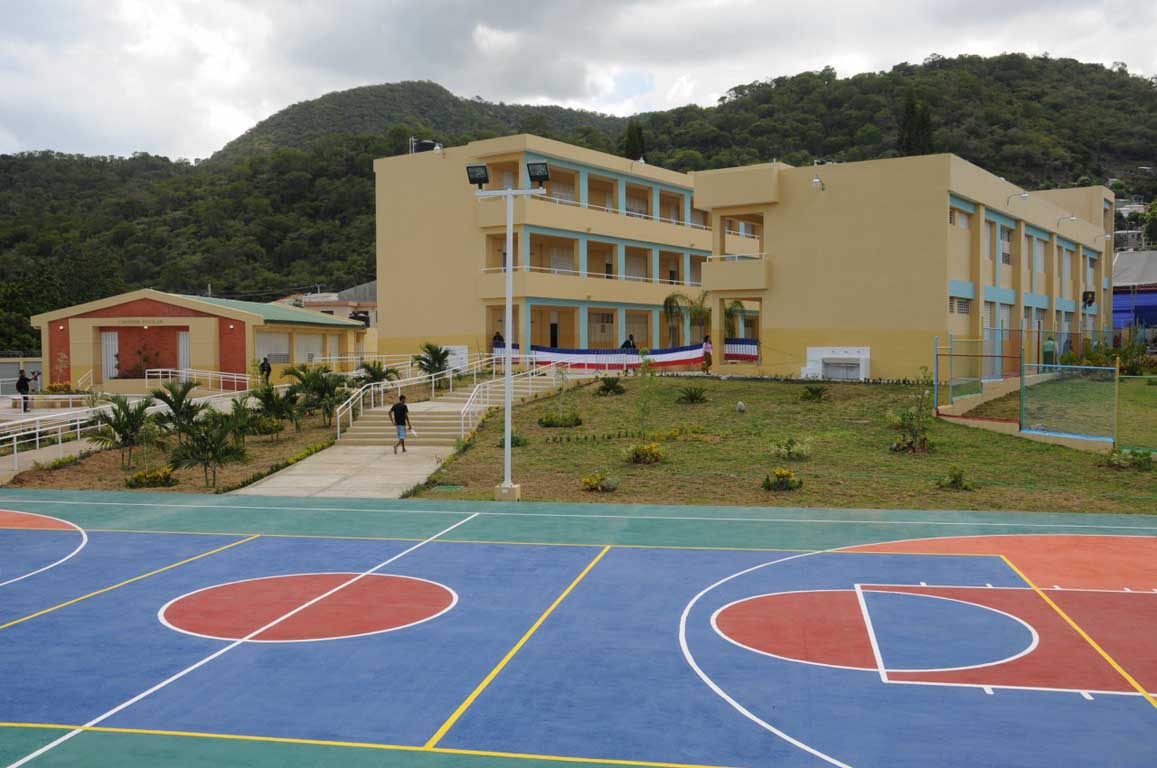  imagen Presidente Danilo Medina inaugura dos centros educativos en San José de Ocoa 