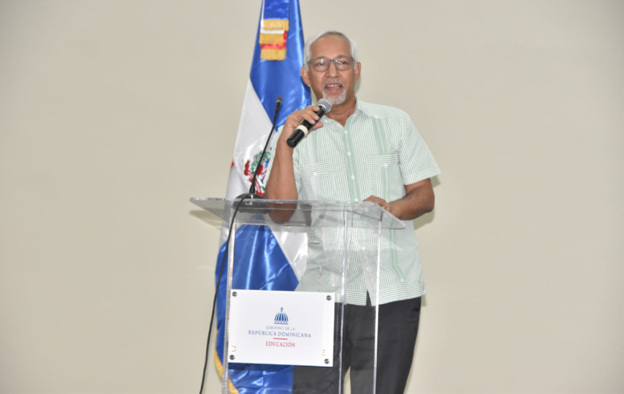  imagen Ministro de Educaci&oacute;n, &Aacute;ngel Hern&aacute;ndez.&nbsp; 