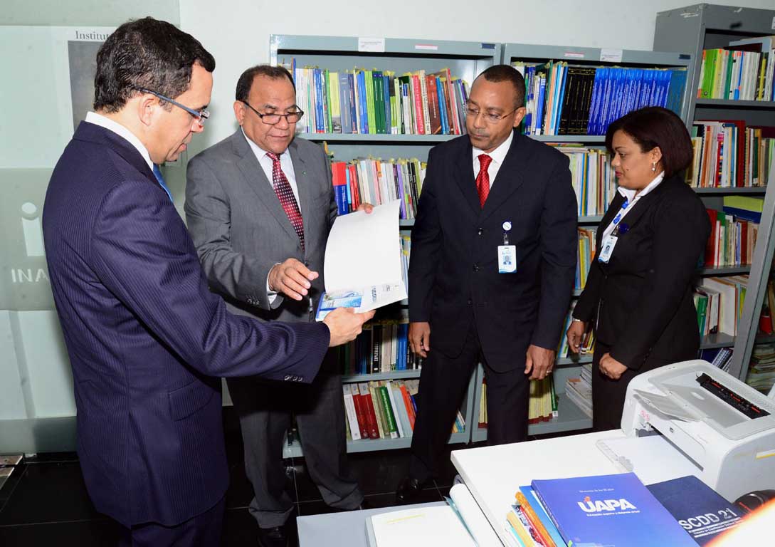  imagen Ministerio de Educación aplicará política agresiva de formación  de docentes y estudiantes, iniciativa que generará  transformación en el sistema educativo 