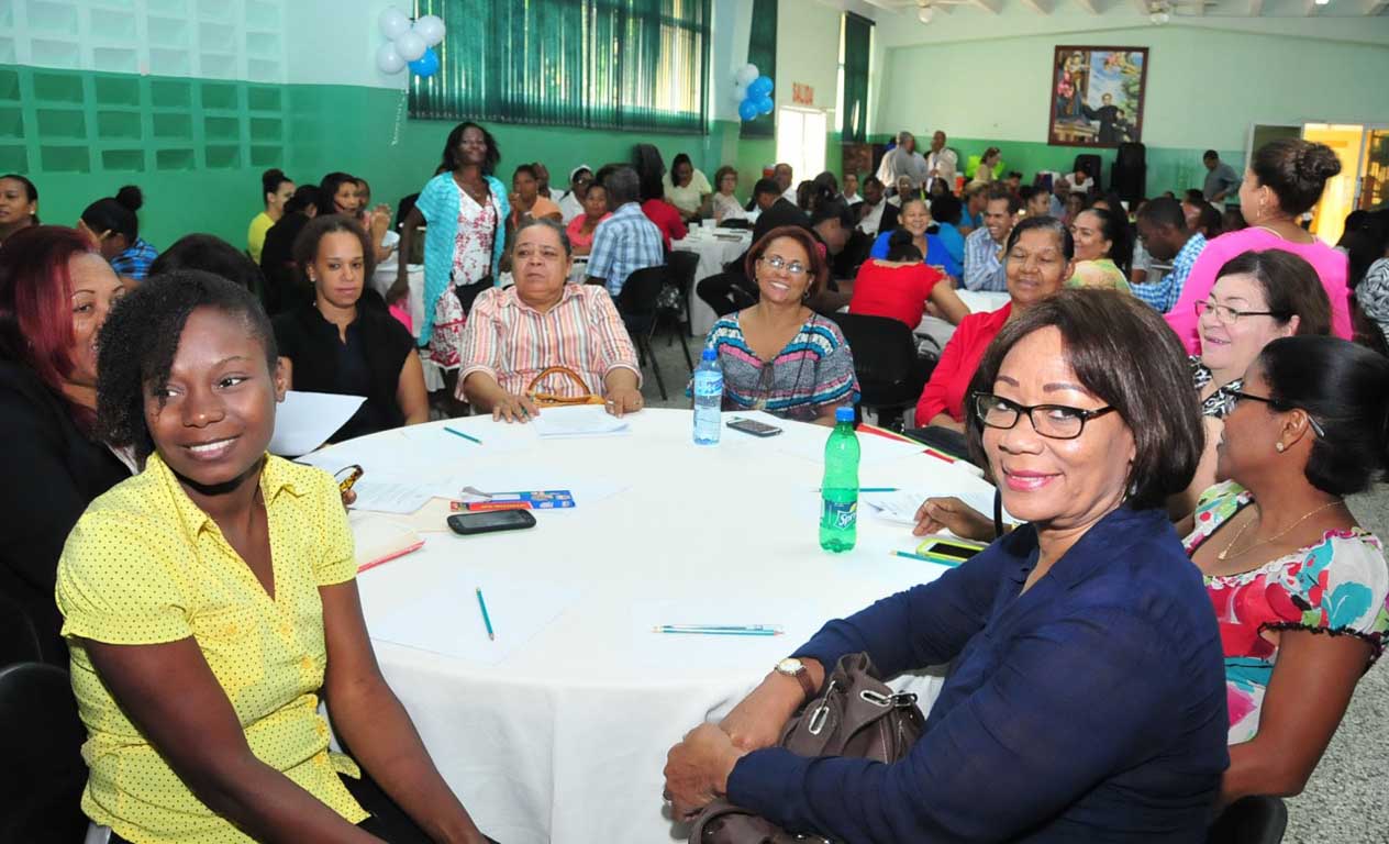  imagen MINERD exhorta  a  padres y madres vigilar y ser celosos en  la formación de sus hijos 