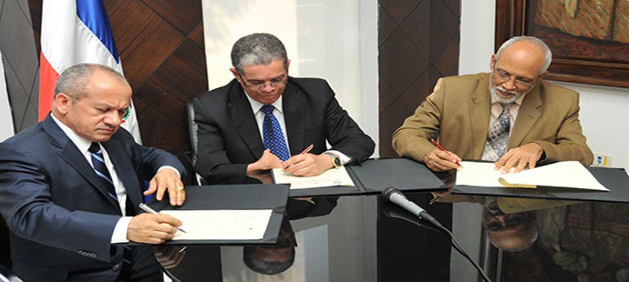  imagen MINERD, Salud Pública y Quisqueya Aprende Contigo beneficiarán con programas sanitarios a estudiantes y alfabetizados 