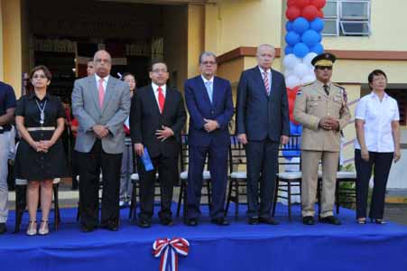  imagen Educación comienza desembolso de 4 mil 700 millones de pesos a ingenieros y contratistas 