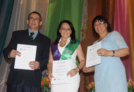  imagen Ministerio de Educación y Universidad de México gradúan a 120 profesionales de la conducta 