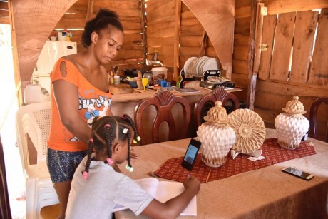  imagen Estudiantes de Dajab&oacute;n con excelente din&aacute;mica de ense&ntilde;anza-aprendizaje para educaci&oacute;n a distancia 