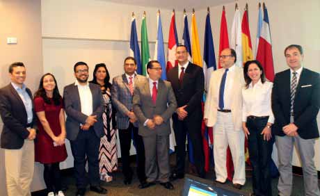  imagen Ministerio de Educación procura incorporar la Televisión Educativa y Cultural para mejorar la calidad de la enseñanza-aprendizaje 