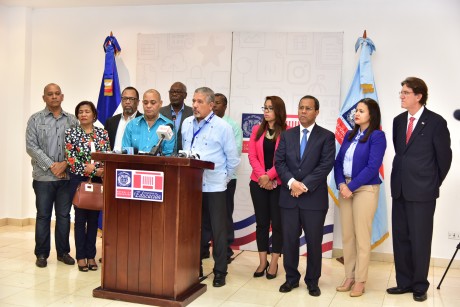  imagen Comisi&oacute;n conjunta Ministerio de Educaci&oacute;n, ADP, IDEICE.&nbsp; 