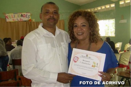  imagen Alejandrina Flores, maestra de art&iacute;stica del centro educativo Fray Pedro de C&oacute;rdova&nbsp; 