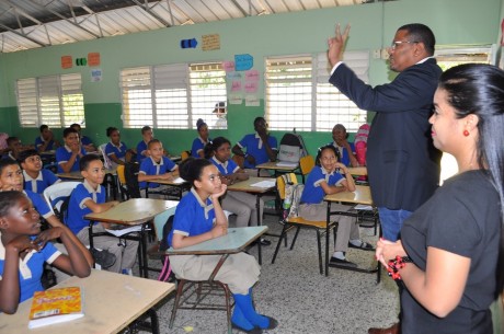  imagen Estudiantes durante la charla 