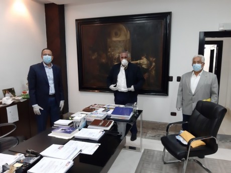  imagen El ministro de Educaci&oacute;n, Antonio Pe&ntilde;a Mirabal y el presidente del Comit&eacute; Ol&iacute;mpico Dominicano (COD), Luis Mej&iacute;a Oviedo 