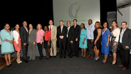  imagen Entrega de medallas en el Premio Nacional a la Calidad Promisorias. 