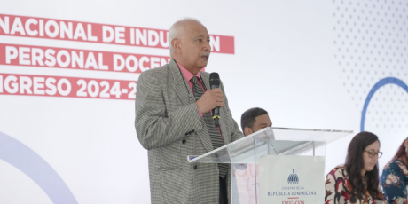  imagen viceministro de Acreditaci&oacute;n y Certificaci&oacute;n Docente del Minerd, Francisco D&rsquo;&Oacute;leo, 