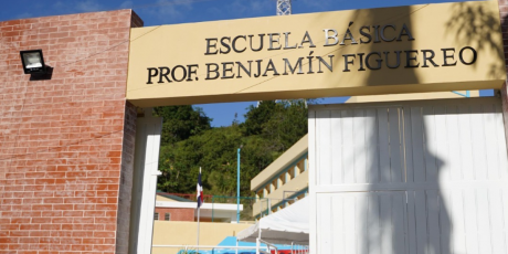  imagen Foto de Escuela 