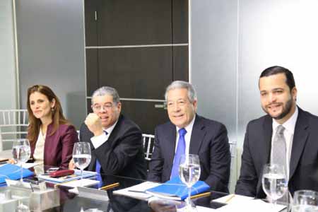  imagen Amarante Baret propone alianza estratégica con empresarios para lograr profesionales y técnicos más capacitados 