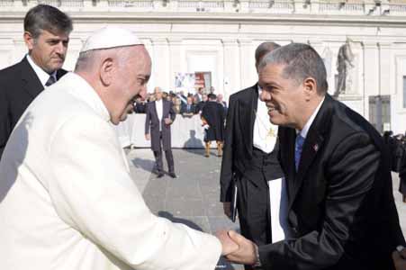  imagen Ministro de Educación llama a profesores y estudiantes a reanudar las clases el lunes, después de Semana Santa 