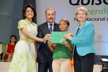  imagen El Gobierno ha invertido 2 mil millones de pesos en el Plan Nacional de Alfabetización 