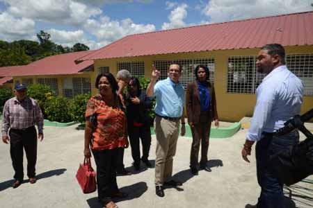  imagen Ministro de Educación afirma que trabajara con una lupa, escuela por escuela hasta lograr nivel requerido por la revolución educativa impulsada por el Presidente Medina  