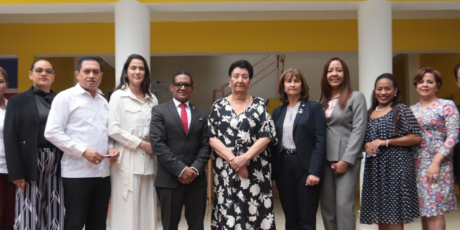  imagen Representantes de la UASD, MESCYT y el INAIPI 