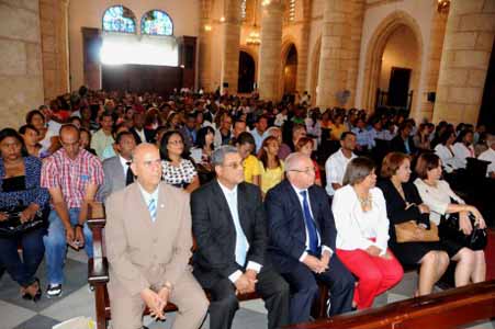  imagen Ministerio Educación celebra con varias actividades inicio del Mes de la Familia 