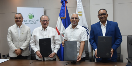  imagen Foto de&nbsp;&Aacute;ngel Hern&aacute;ndez, Ministro de Educaci&oacute;n 