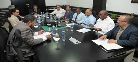  imagen Consejo del SEMMA analiza propuestas de solución a crisis del Seguro de Maestros 