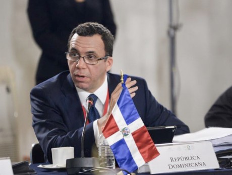  imagen Ministro Andr&eacute;s Navarro junto a sus hom&oacute;logos de Estados Iberoamericanos&nbsp; 