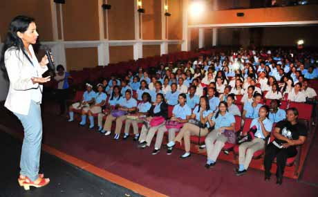  imagen MINERD celebra Día Internacional de las Niñas  en  las TIC 