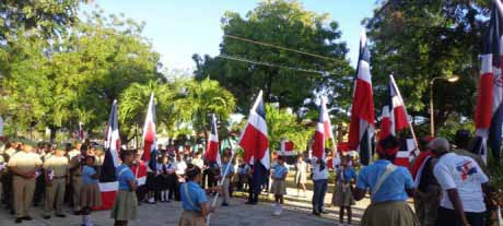  imagen Ministerio de Educación conmemora en todo el país el Día de la Bandera Nacional 